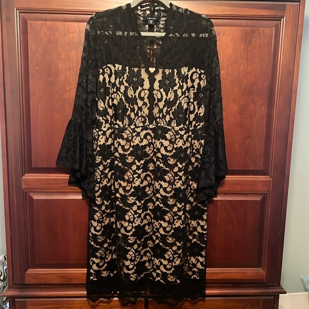 Karen Kane formal dress.